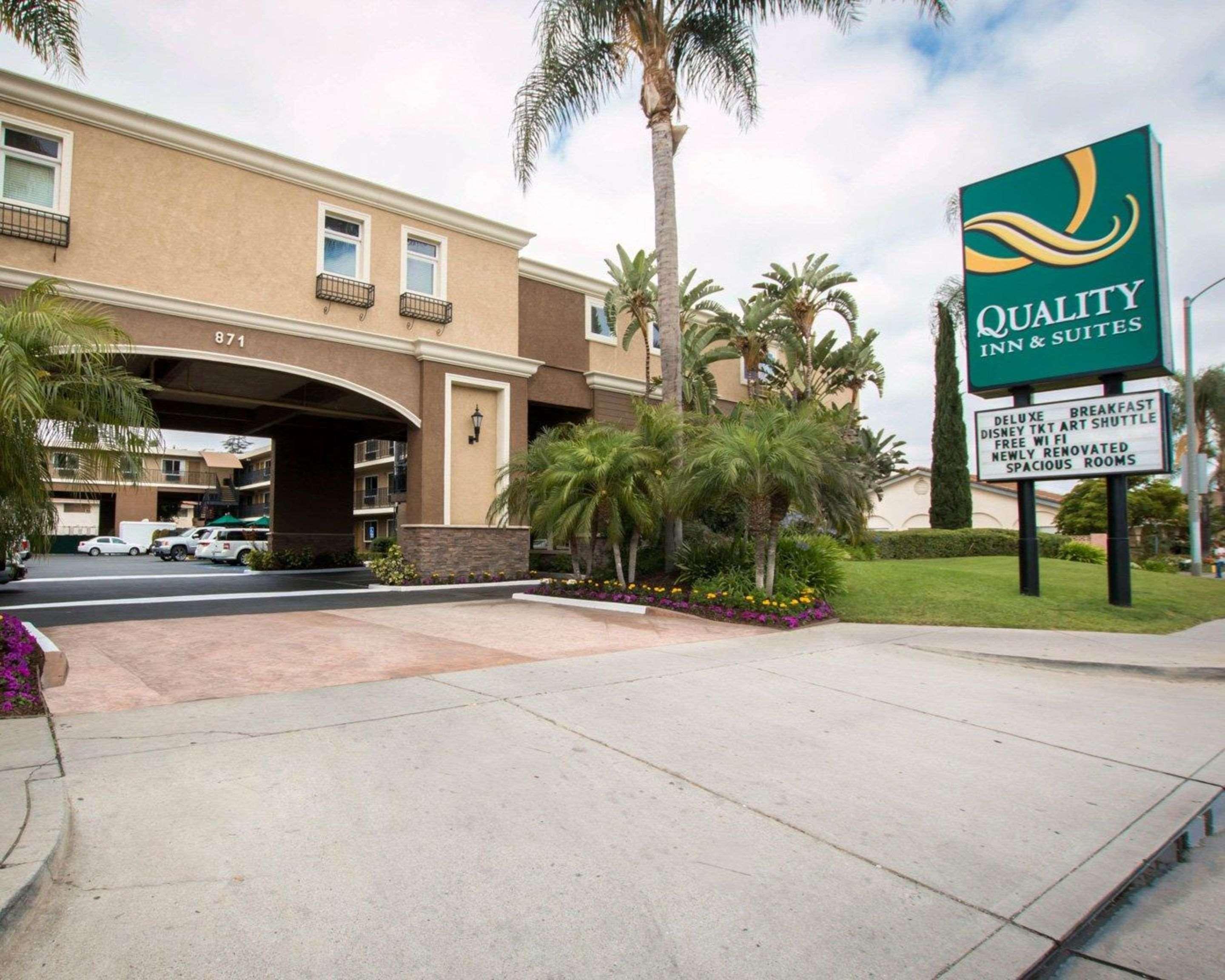 Quality Inn & Suites Anaheim Maingate Екстер'єр фото