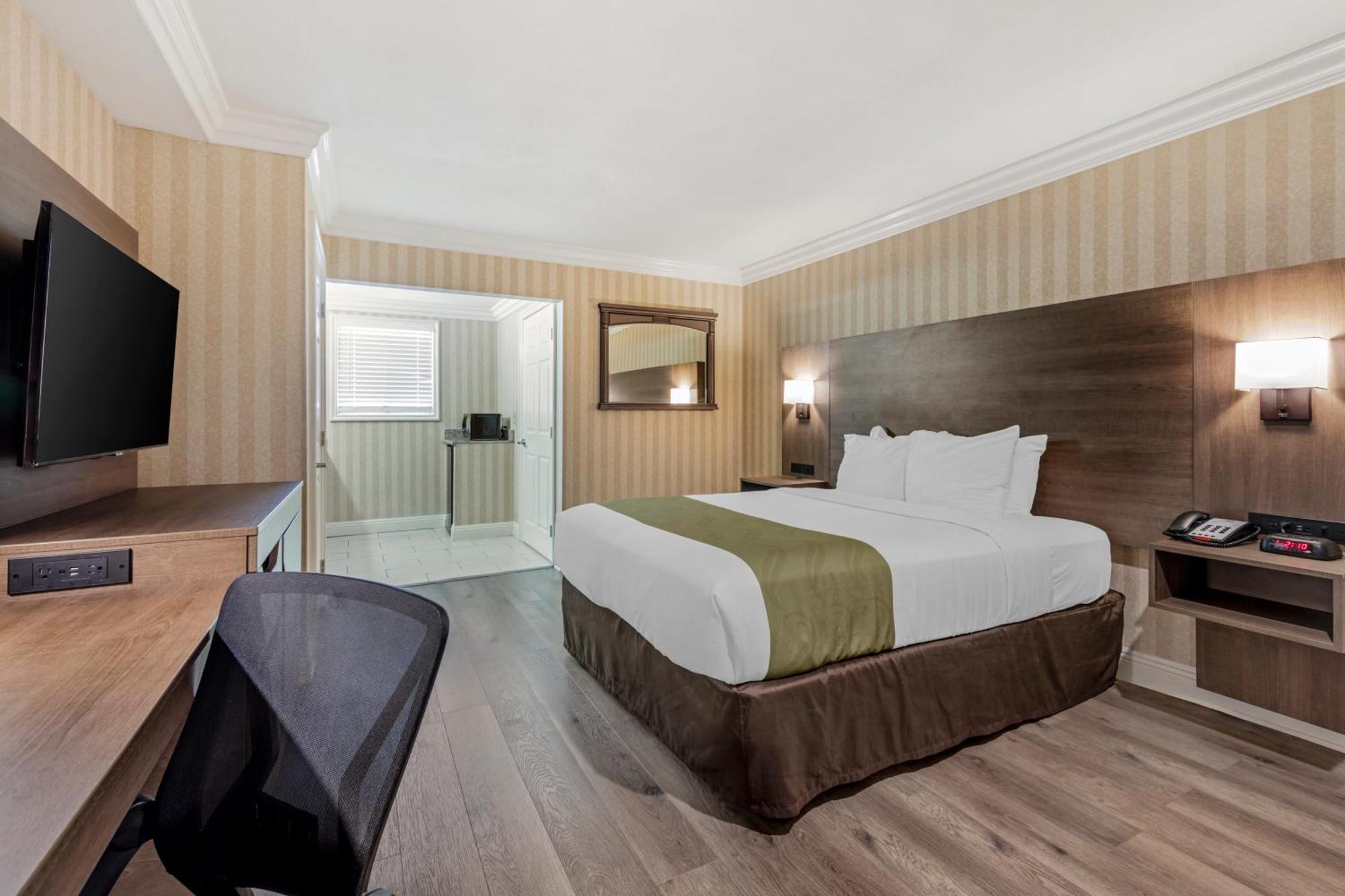 Quality Inn & Suites Anaheim Maingate Екстер'єр фото